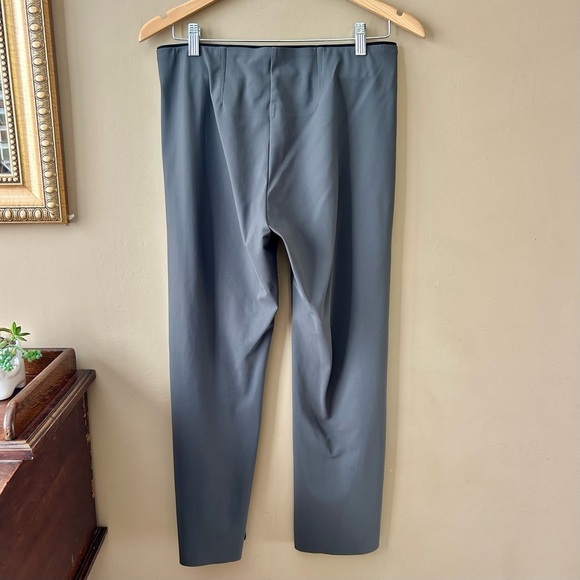 Athleta Mercurial Crop Flare Pant Arbor Olive Gray Brown Travel Sz M #405530-01 - Picture 5 of 9